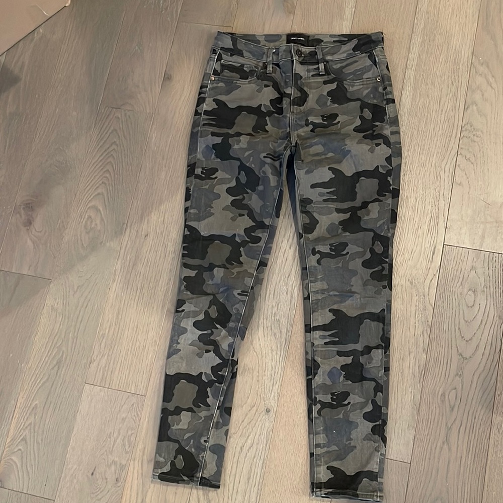 Driftwood camo jeans